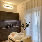 A&a Piccinni Apartman *